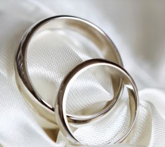 A set of wedding rings